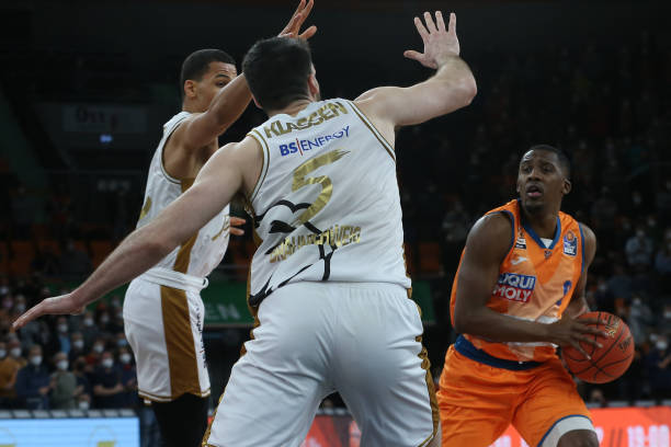 在加盟利物 在加盟利物