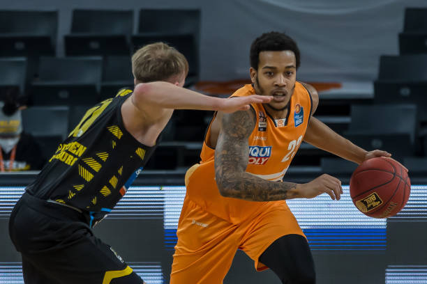 速转守为攻 速转守为攻