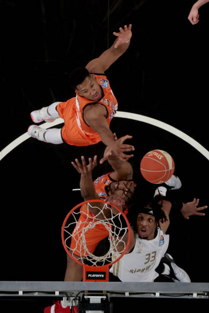 索伦斯坦 索伦斯坦