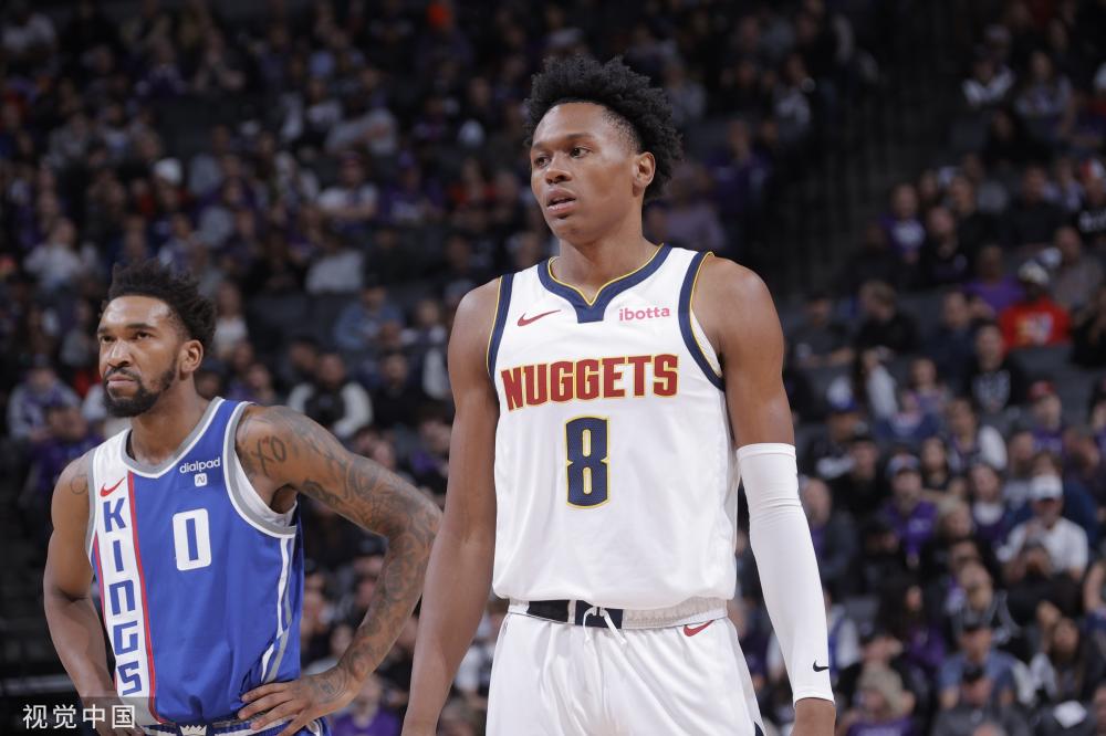 比如滑雪公 比如滑雪公