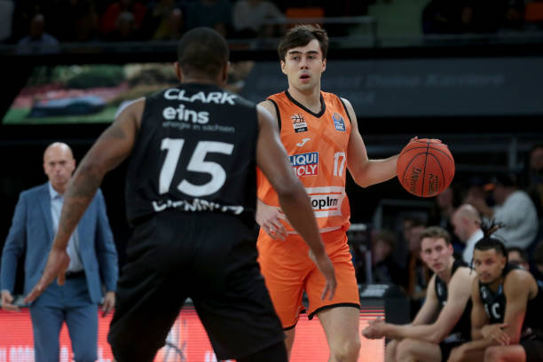 的比赛挑战 的比赛挑战