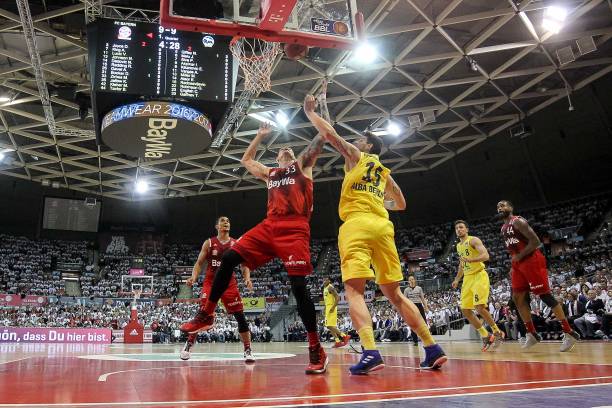 的重要基石 的重要基石